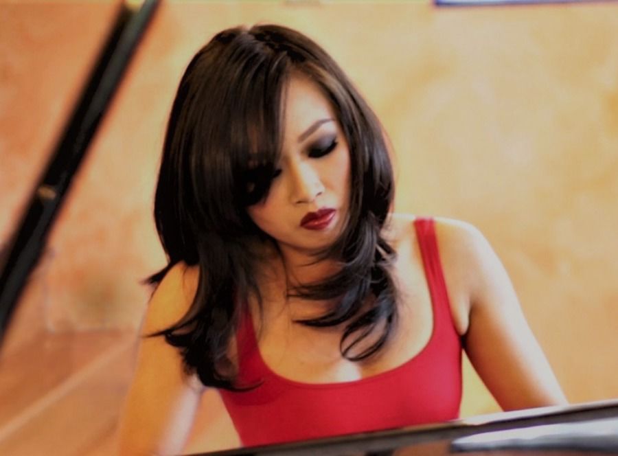 Connie Han